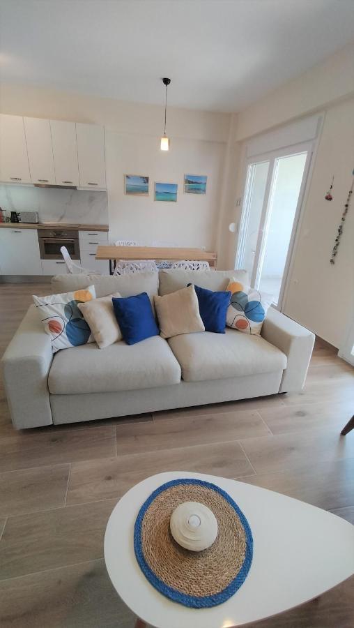 Holiday home To Helidoni & Gardens