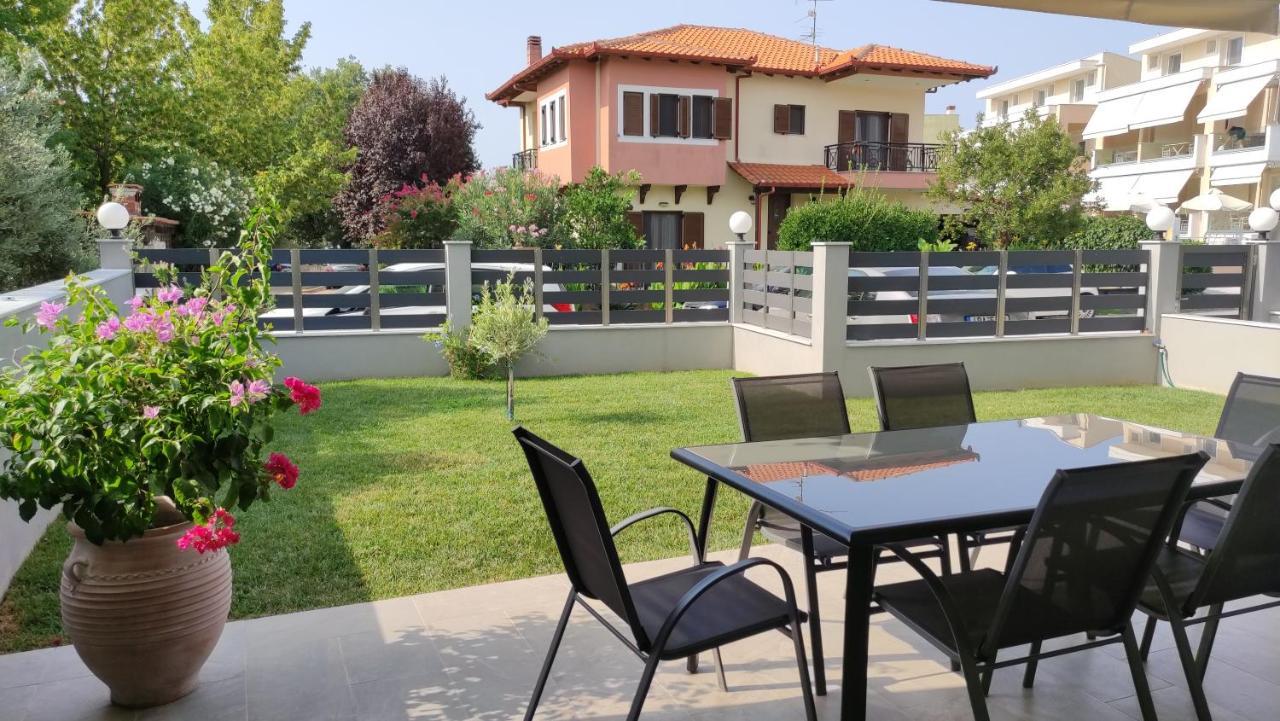 To Helidoni & Gardens