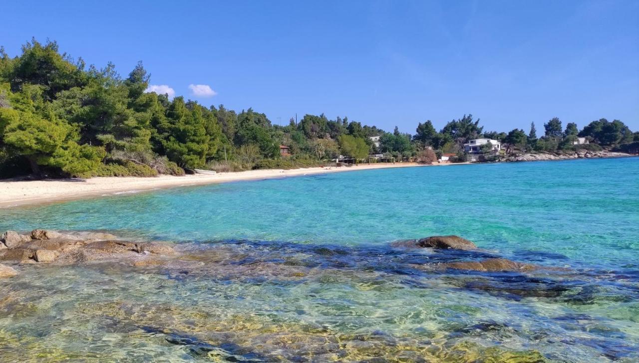 To Helidoni & Gardens Nikiti (Sithonia)